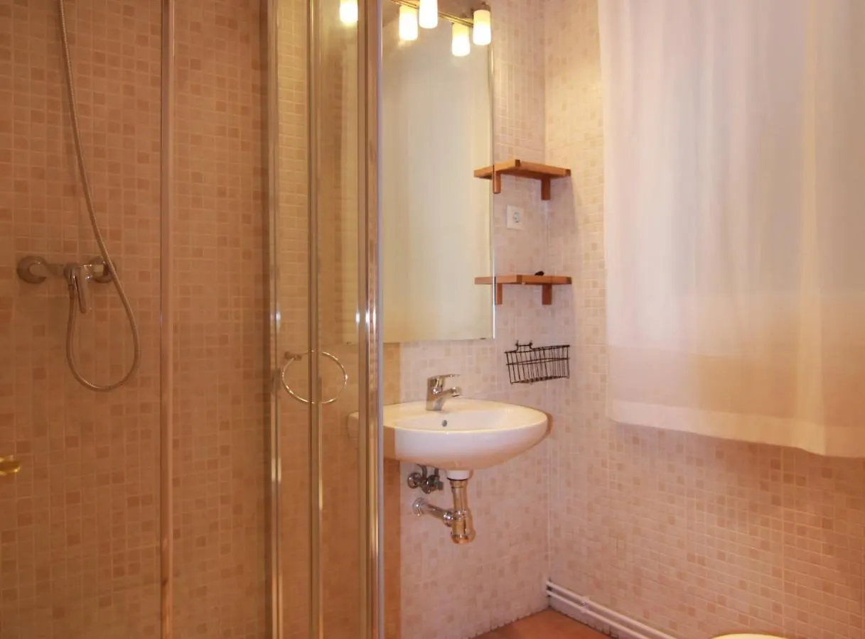 Corsega - Apartment In The Center Of Barcelona Spanien