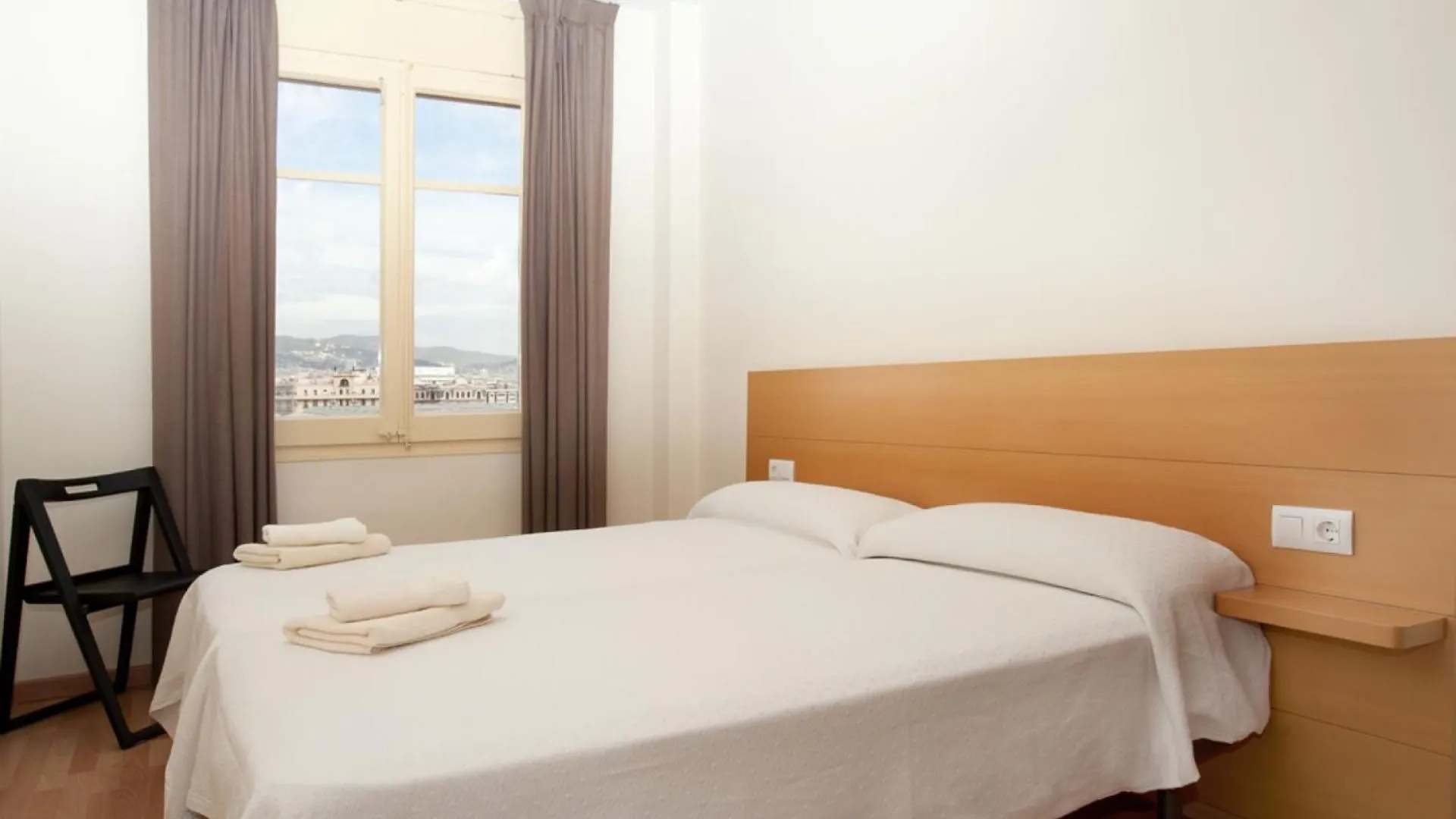 Corsega - Apartment In The Center Of Barcelona Spanien